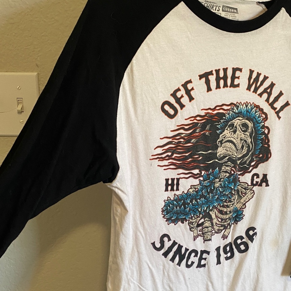 Vans Black and White Raglan Tee with Graphic - Picture 4 of 5